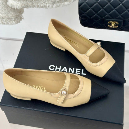 Double C Milan Runway Pointed Toe Mary Jane Shoes Dark Cream Black Lambskin