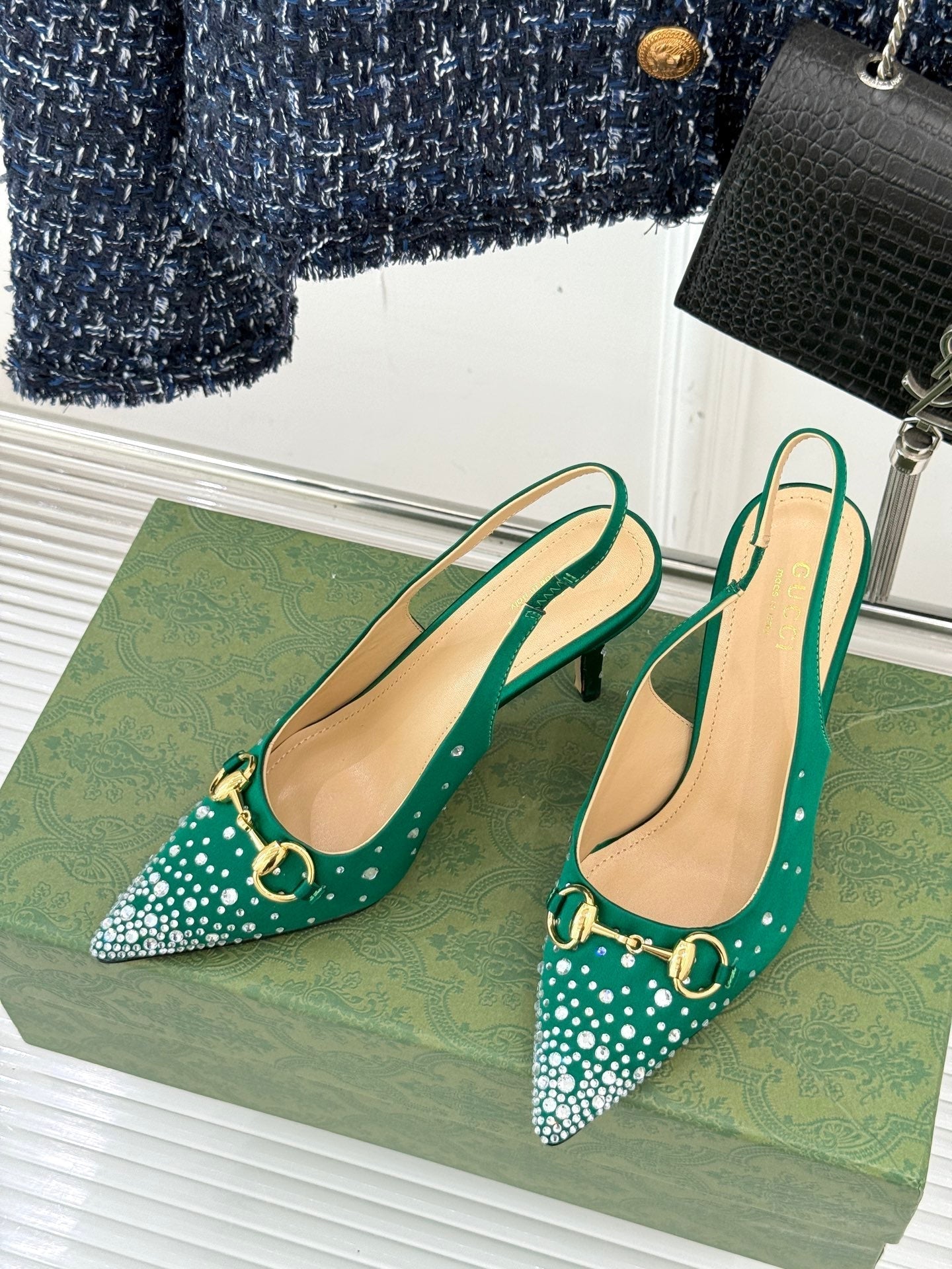 HIGH SLINGBACK 8.5 CM IN GREEN FABRIC WITH RHINESTONE EMBELLISHMENTS