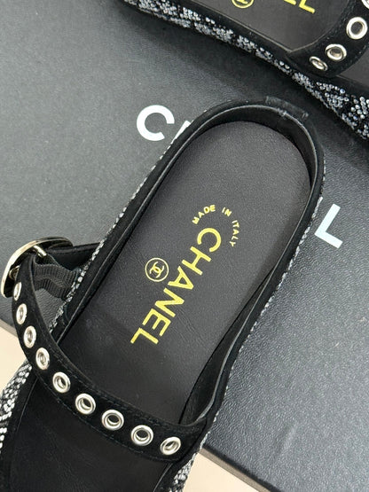 CC FLAT MULES 25SS IN BLACK EMBELLISHED WITH RHINESTONES