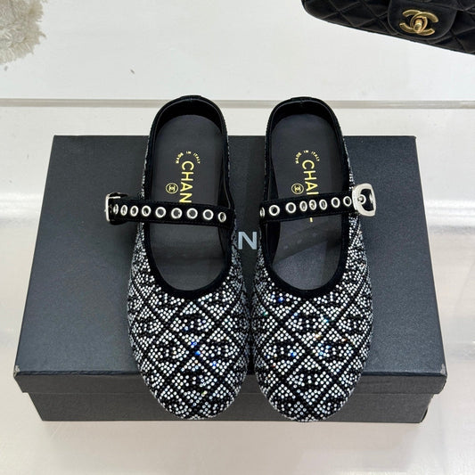 CC FLAT MULES 25SS IN BLACK EMBELLISHED WITH RHINESTONES