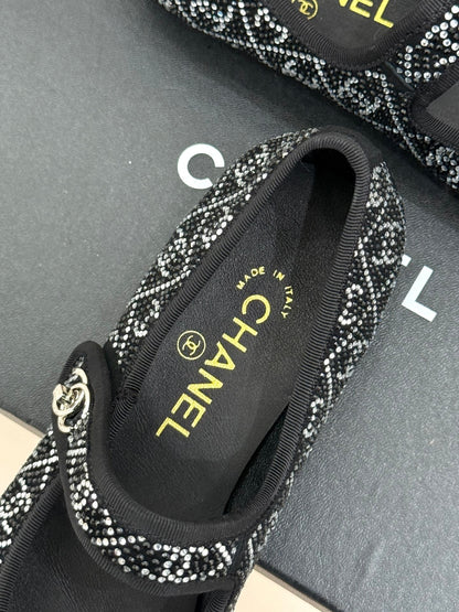 CC FLAT MARY JANE 25SS IN BLACK EMBELLISHED WITH RHINESTONES