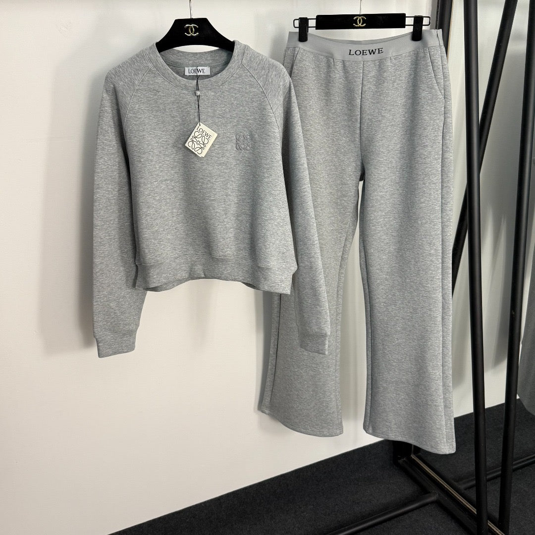 Loewe Style Pullover Sweatsuit – Style 89