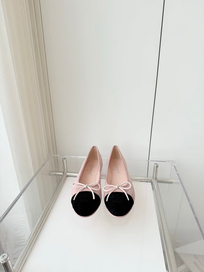BALLET FLAT IN BABY PINK MIX BLACK SUEDE