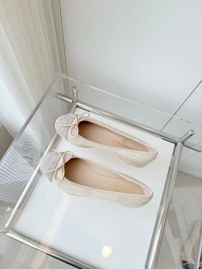 BALLET FLAT IN DOVE GRAY MIX PALE YELLOW SUEDE