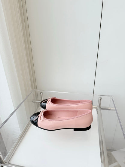 BALLET FLAT IN BABY PINK MIX BLACK CALFSKIN