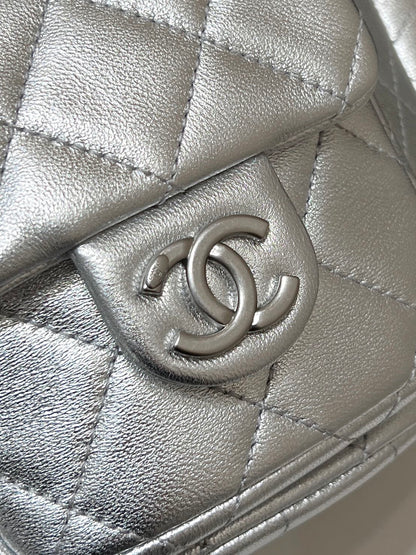 DRAWSTRING BUCKET BACKPACK 24 IN SILVER-TONE LAMBSKIN SILVER HARDWARE