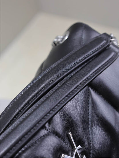 YSL 25S LOULOU PUFFER MM 29 IN BLACK CALFSKIN SILVER HARDWARE