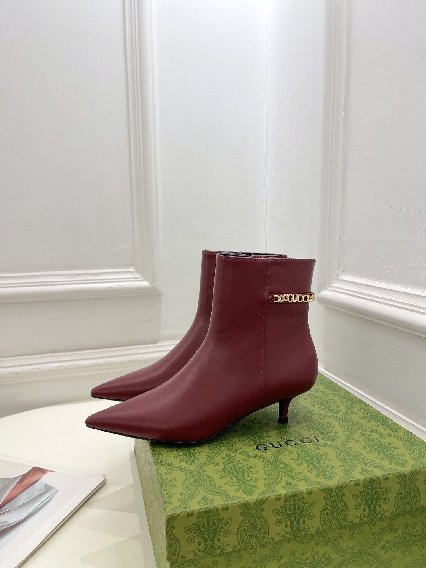 SIGNORIA SHORT BOOTS 4.5CM IN BURGUNDY RED CALFSKIN